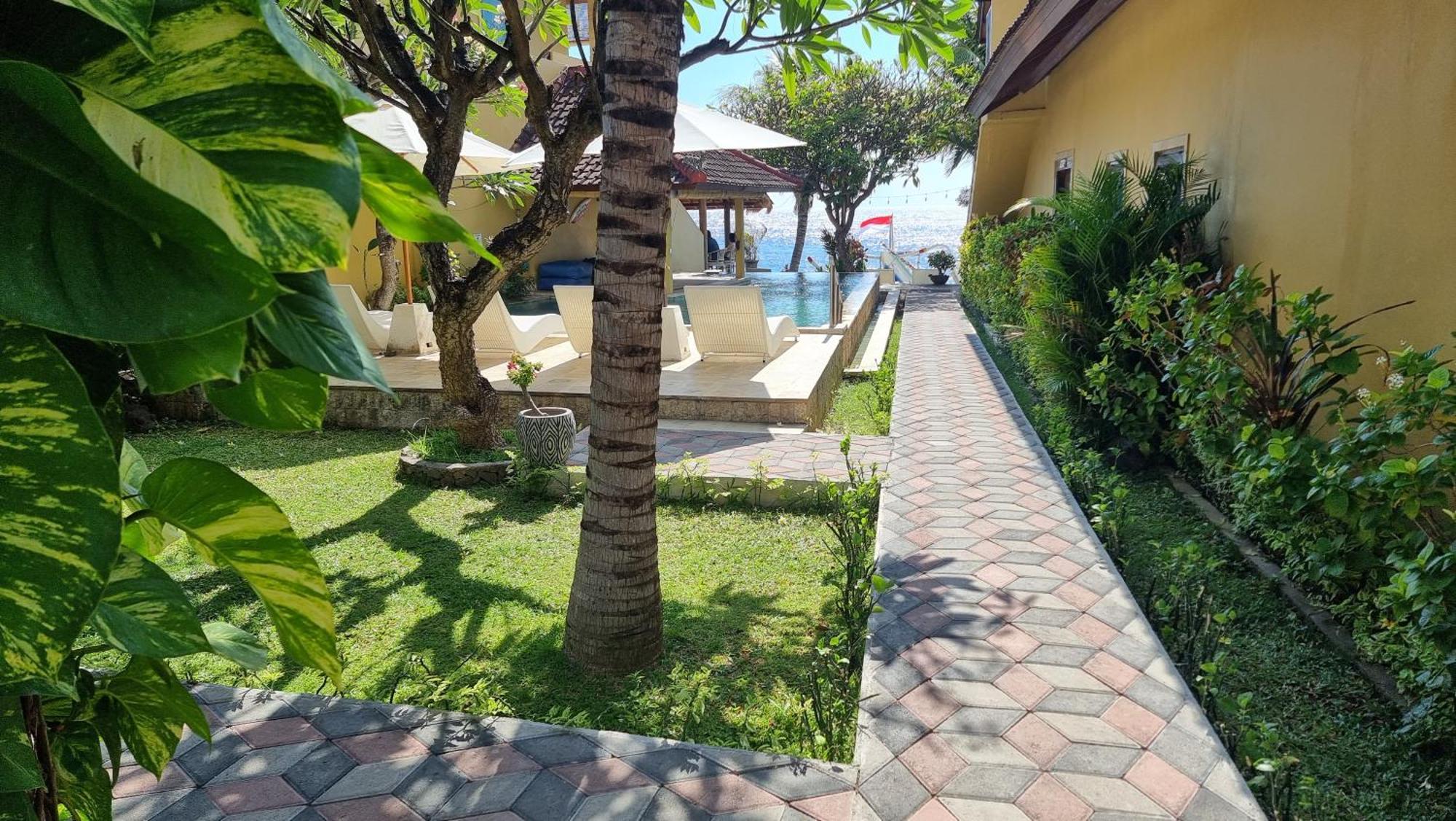 Nalini Resort Amed Екстериор снимка